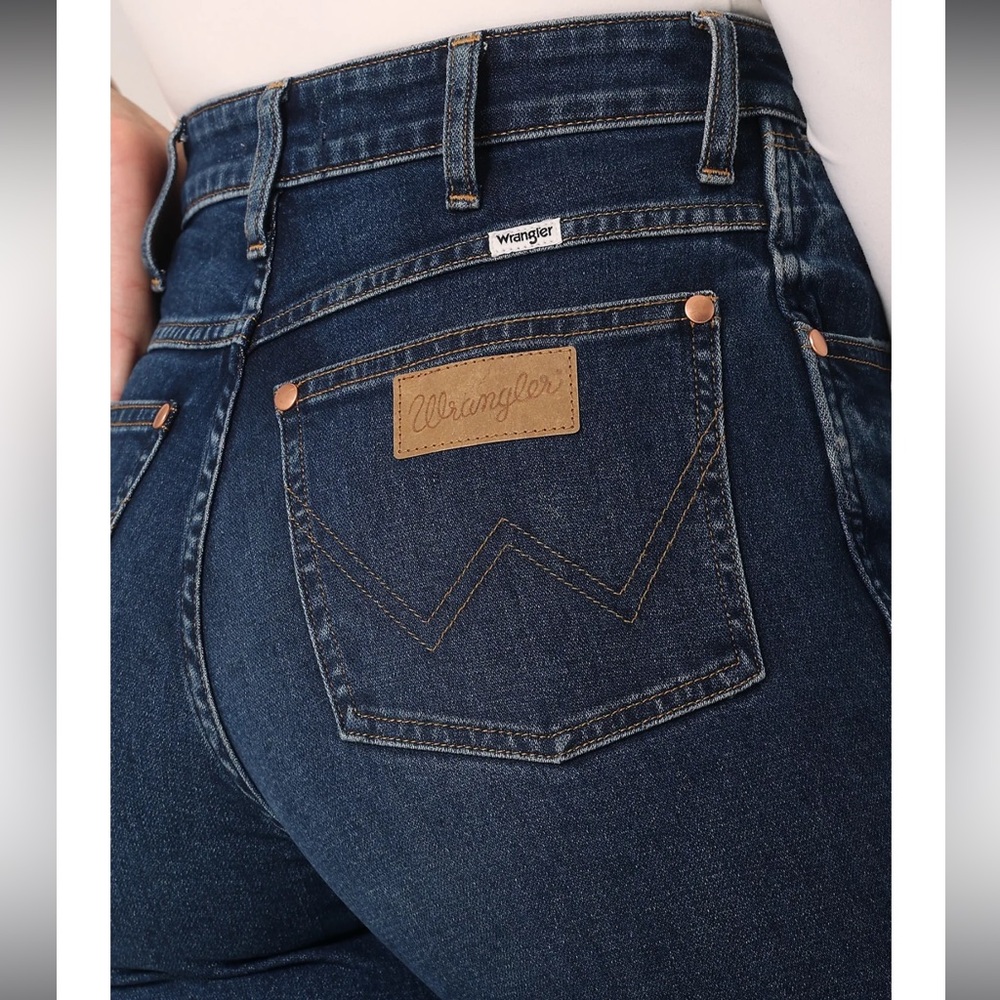 Wrangler High Rise 603 Straight Jeans - Picture 5 of 11